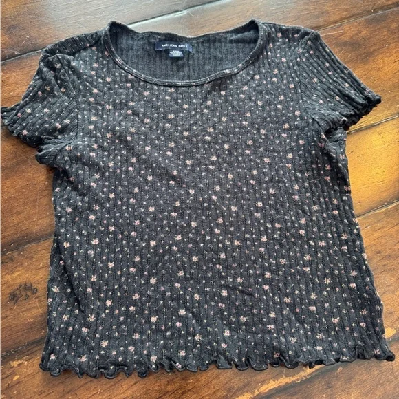 American Eagle Cropped Tee- Size S - Picture 2 of 7